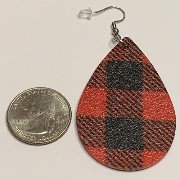 Buffalo Plaid Earring, Plaid Earring, Gift Idea, Valentine's Day Earring, Love - Picture 5 of 5